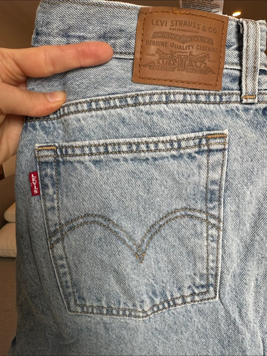 Levi's Wedgie Straight Fit Women's Jeans - Size 28 image indicator(8)