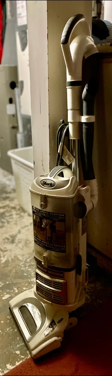 🏒Shark Rotator Lift-Away Professional Vacuum Cleaner image indicator(6)