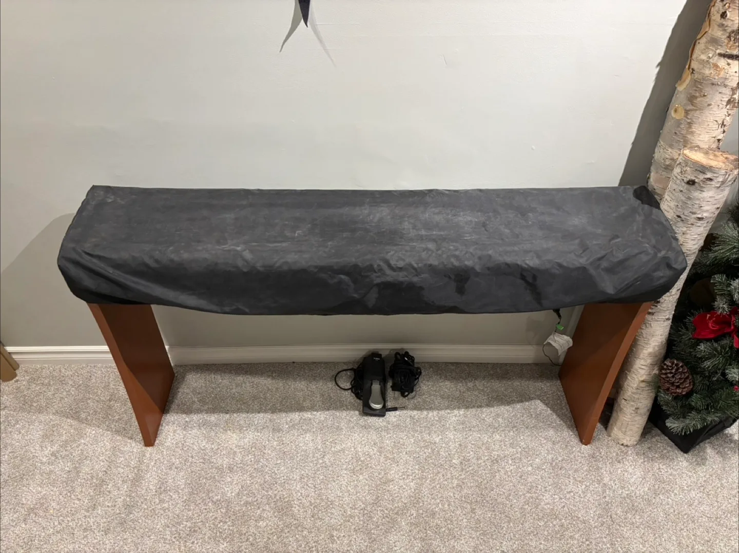 Kawai L1 Digital Piano with Bench and Cover image indicator(4)