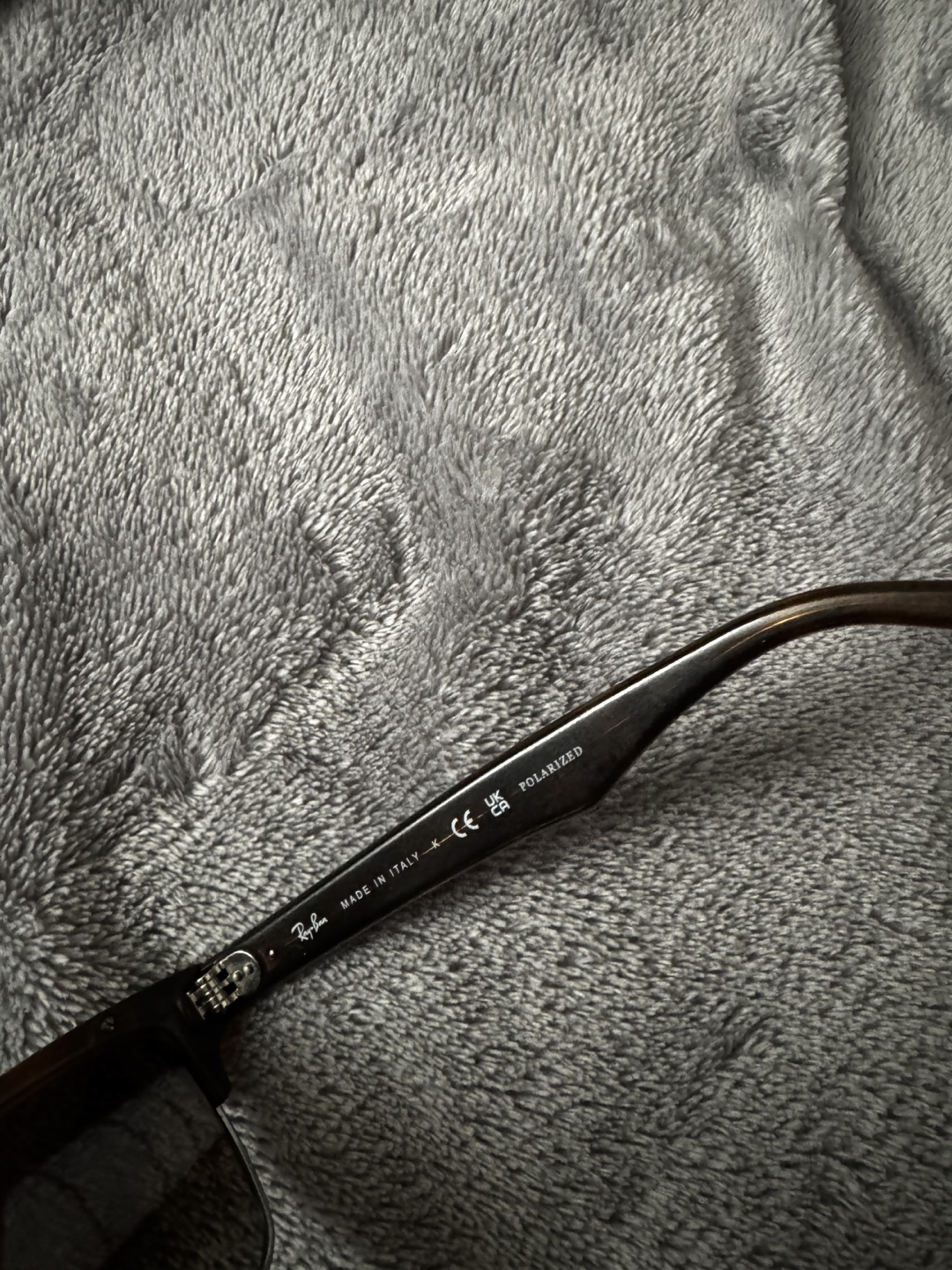 Ray-Ban Sunglasses RB 4190 polarized - photo 4