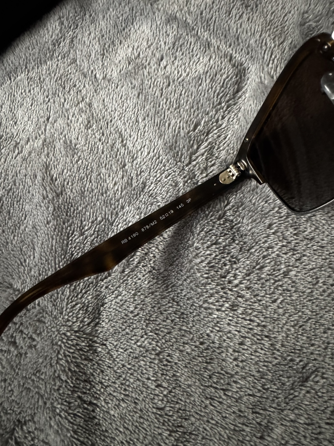 Ray-Ban Sunglasses RB 4190 polarized - photo 3