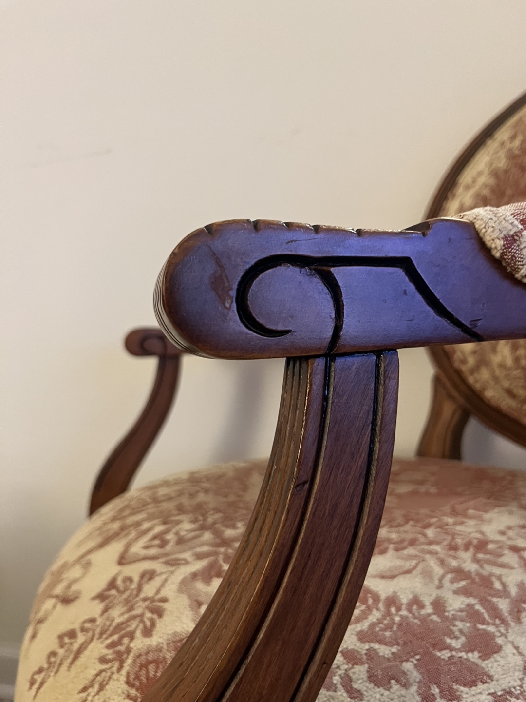 Vintage French-Style Armchair - photo 4