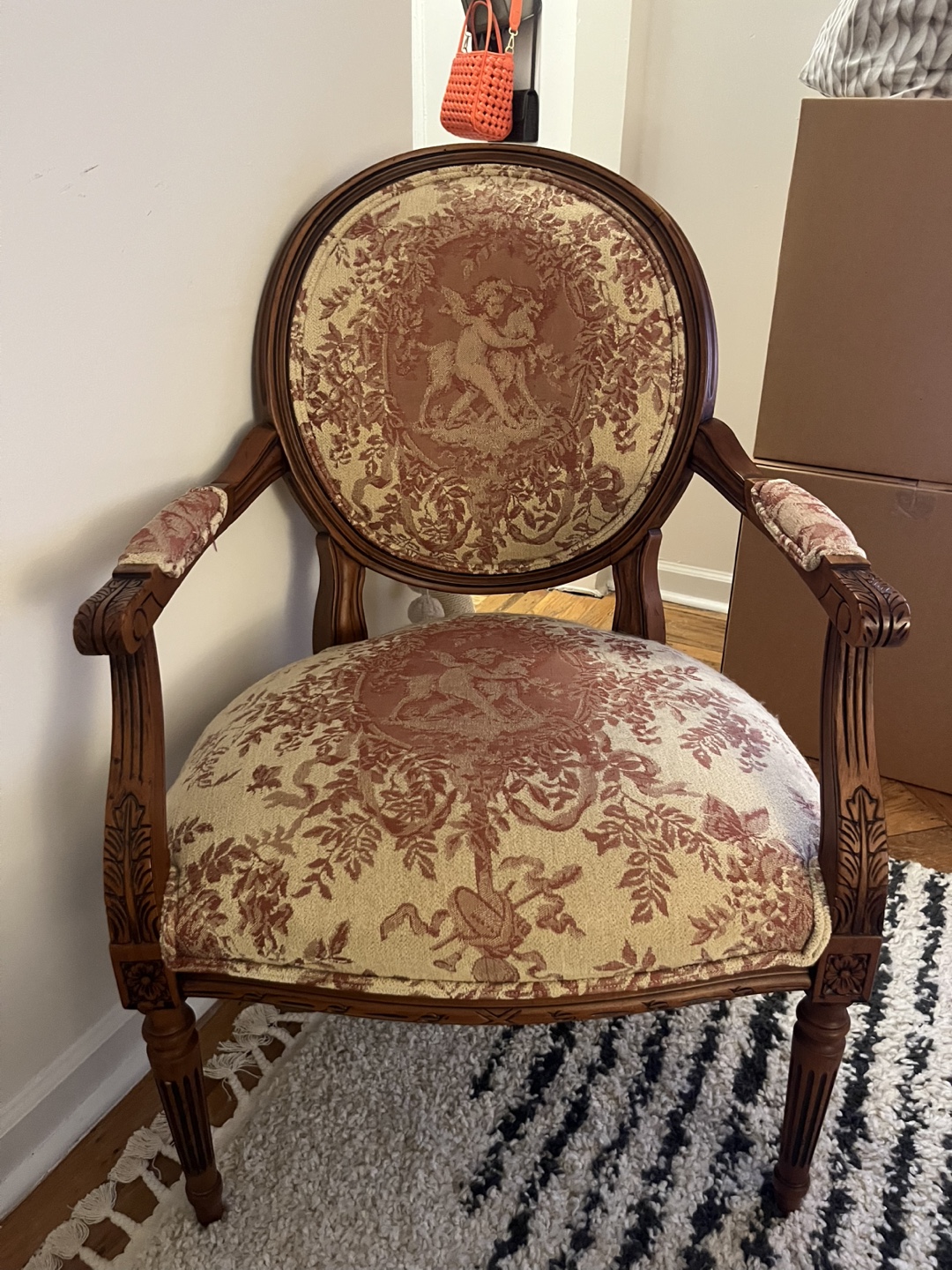 Vintage French-Style Armchair - photo 2