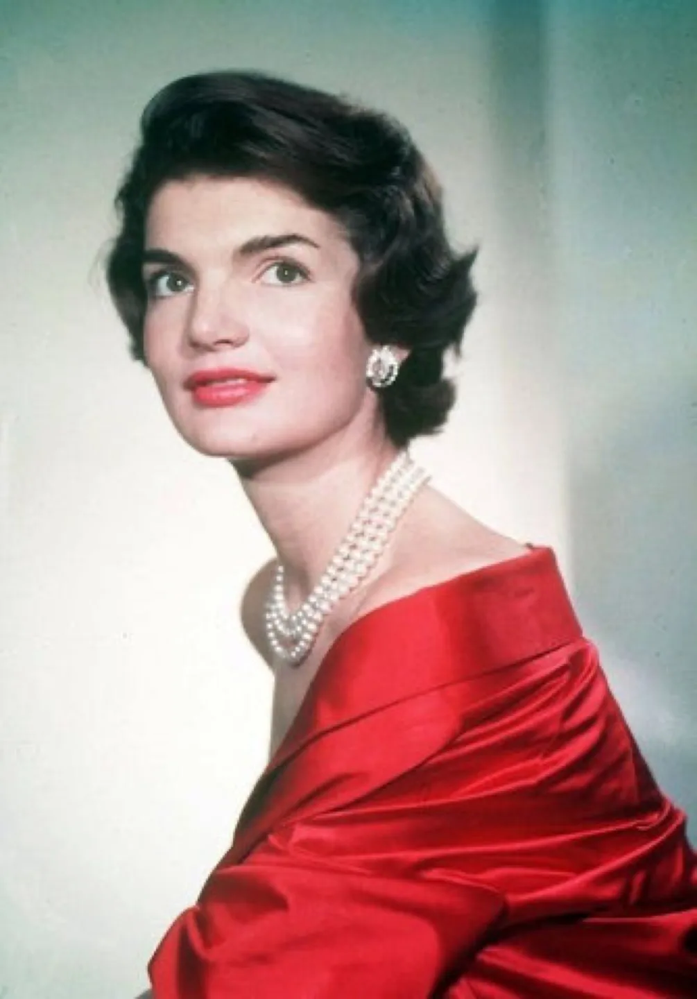 Camrose & Kross - Jackie Kennedy - JBK 3 Row Pearl Necklace image indicator(5)
