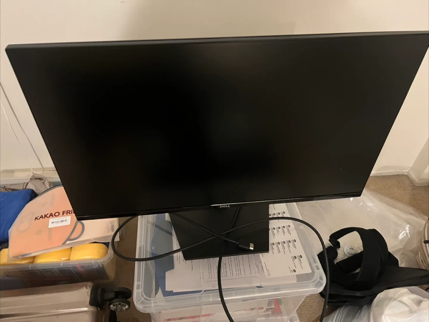 Dell 27 inch Monitor + HDMI cable thumbnail