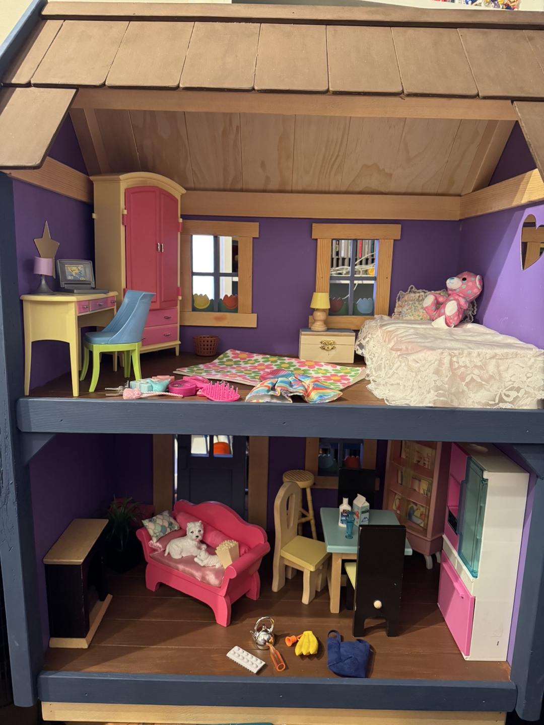 Custom-built Dollhouse with Furniture and Accessories - photo 2