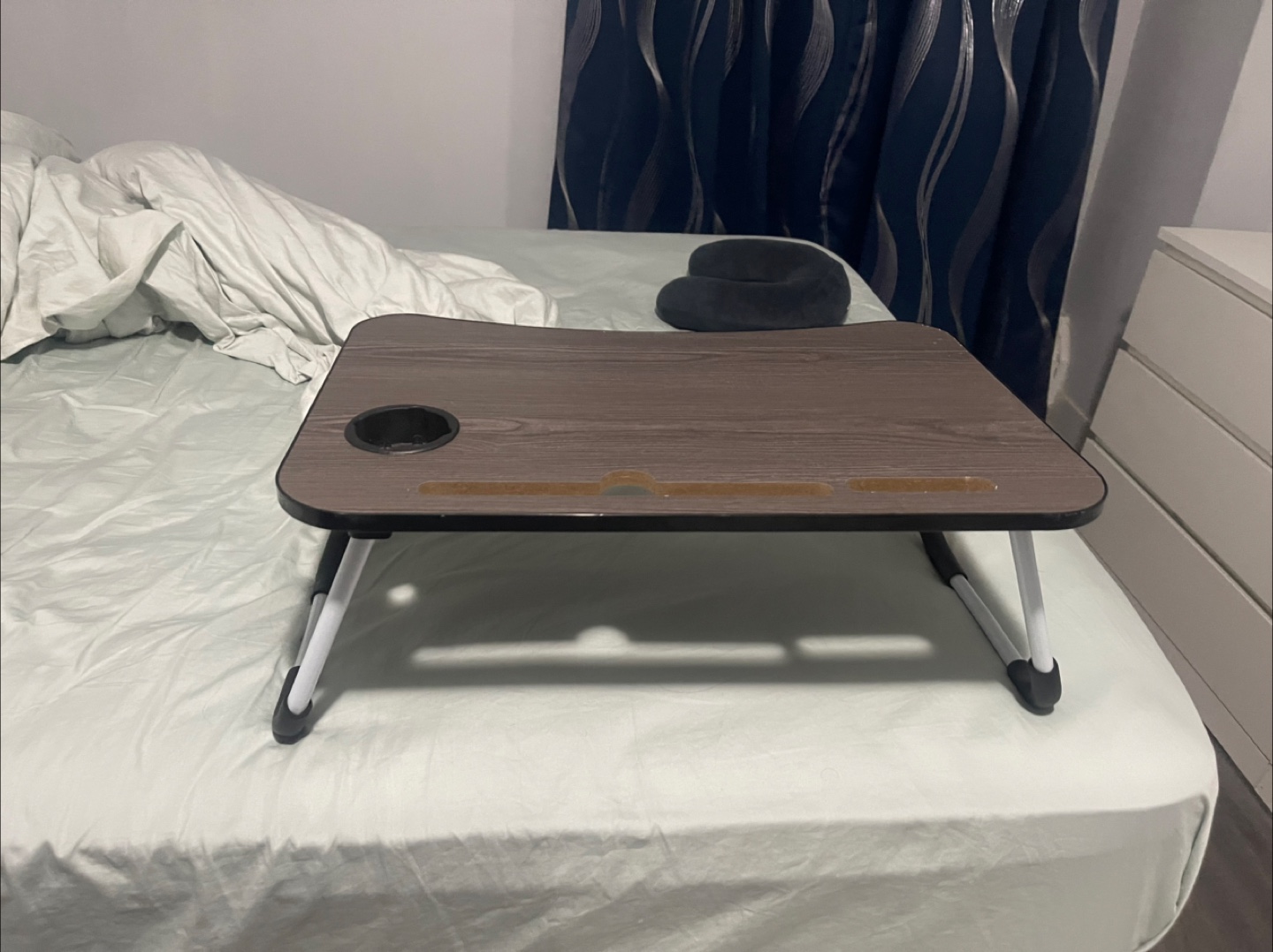 Portable Laptop Bed Tray Table - photo 2