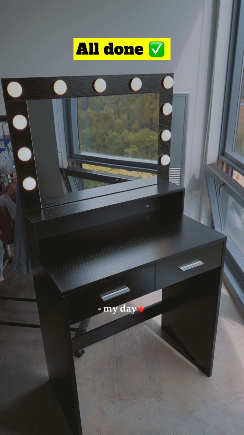 Hollywood Vanity Makeup Desk with Lighted Mirror - photo 4