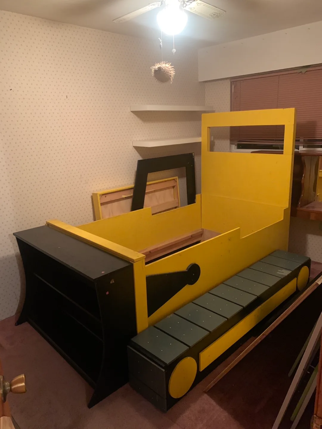 Bulldozer Toddler Bed image indicator(2)