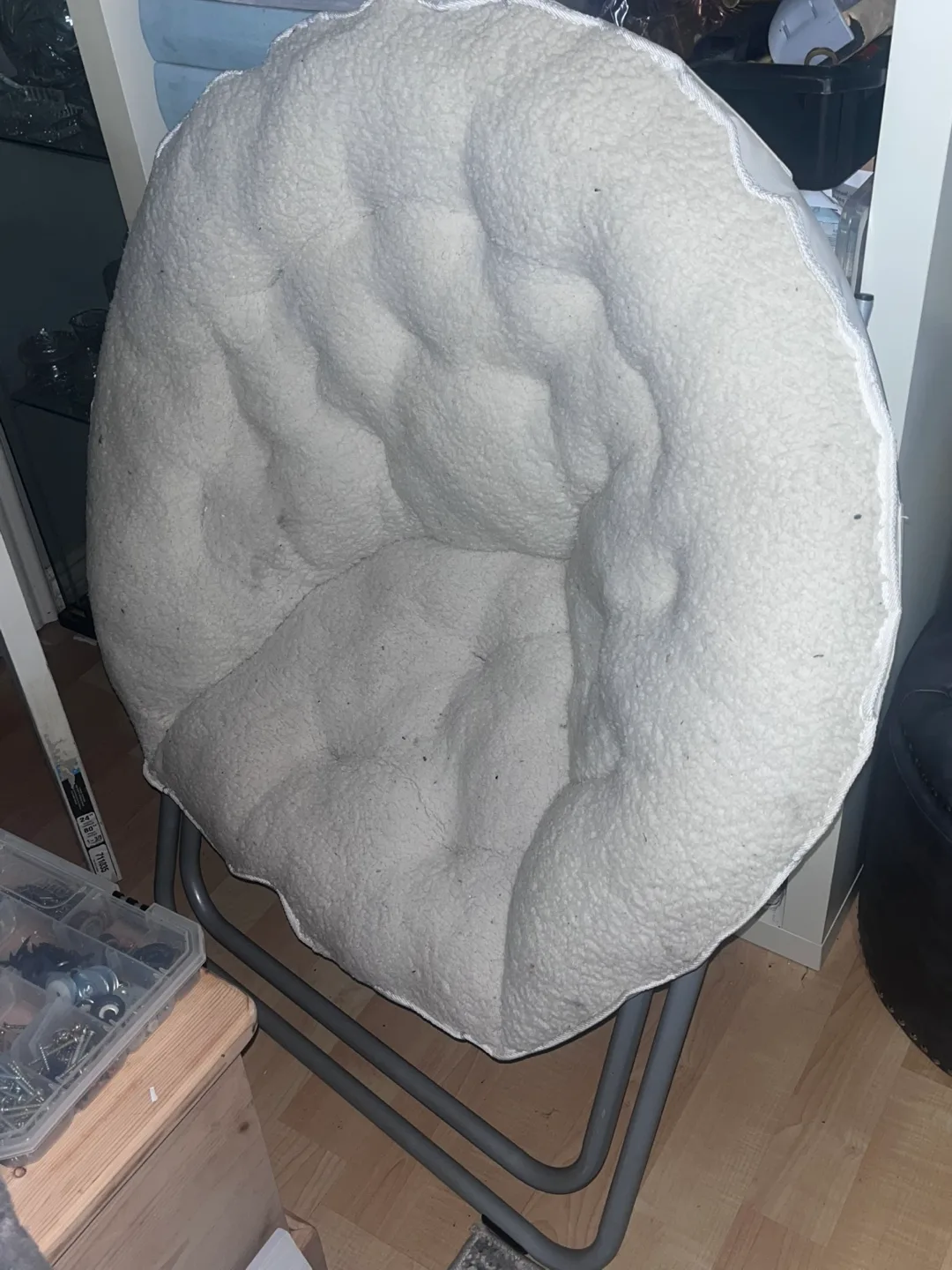 Mainstays Plush Saucer Chair image indicator(3)