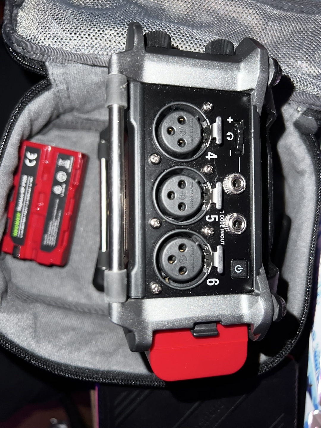 Zoom F6 Portable Audio Recorder and Interface - photo 2