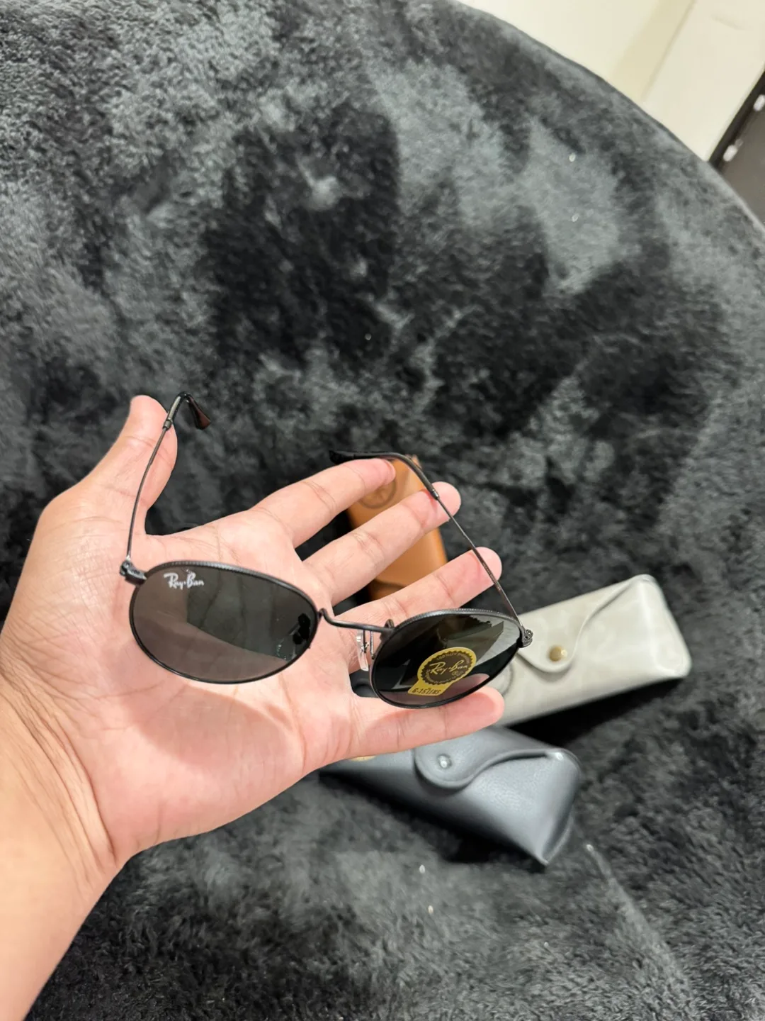 Ray-Ban Round Metal Sunglasses thumbnail