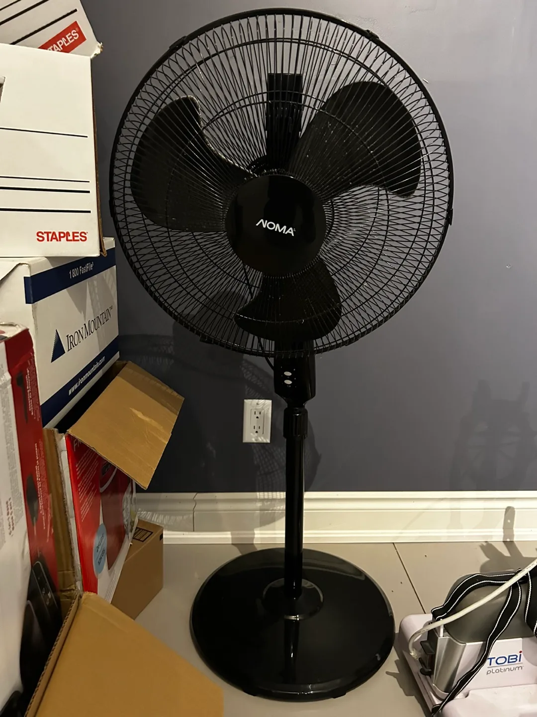 NOMA 16-inch Oscillating Stand Fan thumbnail