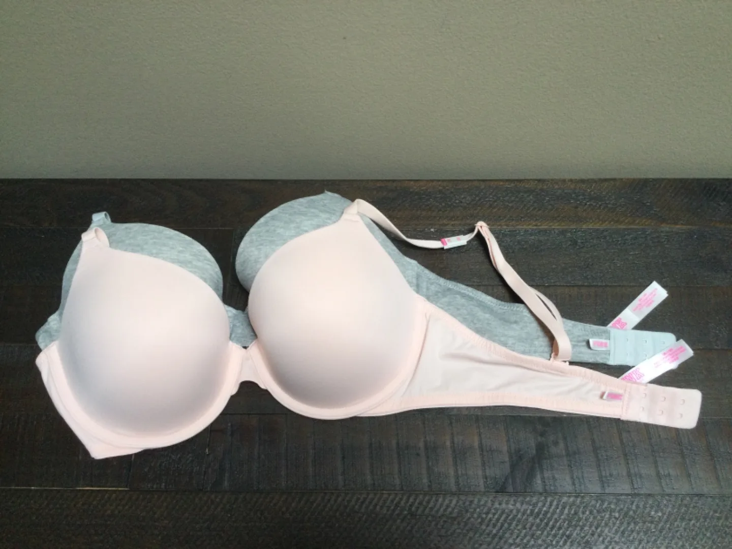 Victoria's Secret Bras - 34B thumbnail