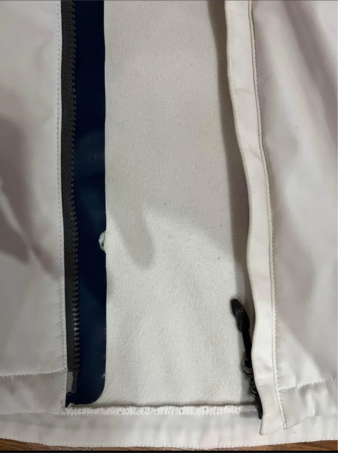 Millet women’s medium softshell jacket, white image indicator(6)