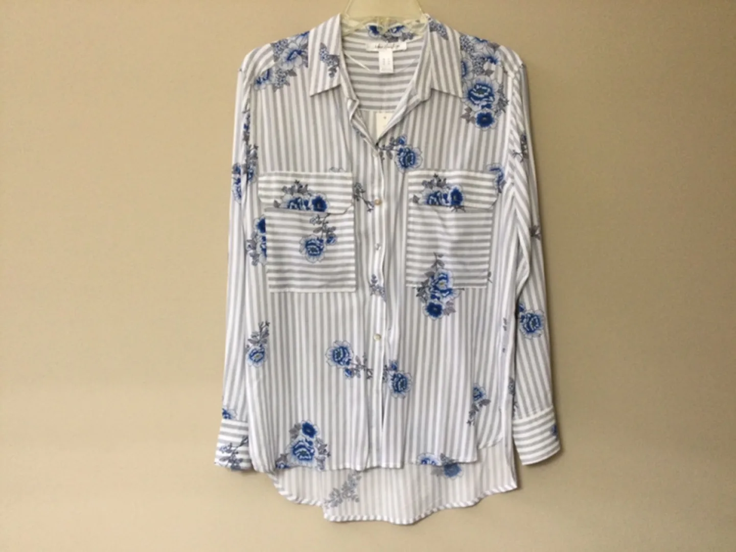 Urban Heritage Bottom down Shirt NEW thumbnail