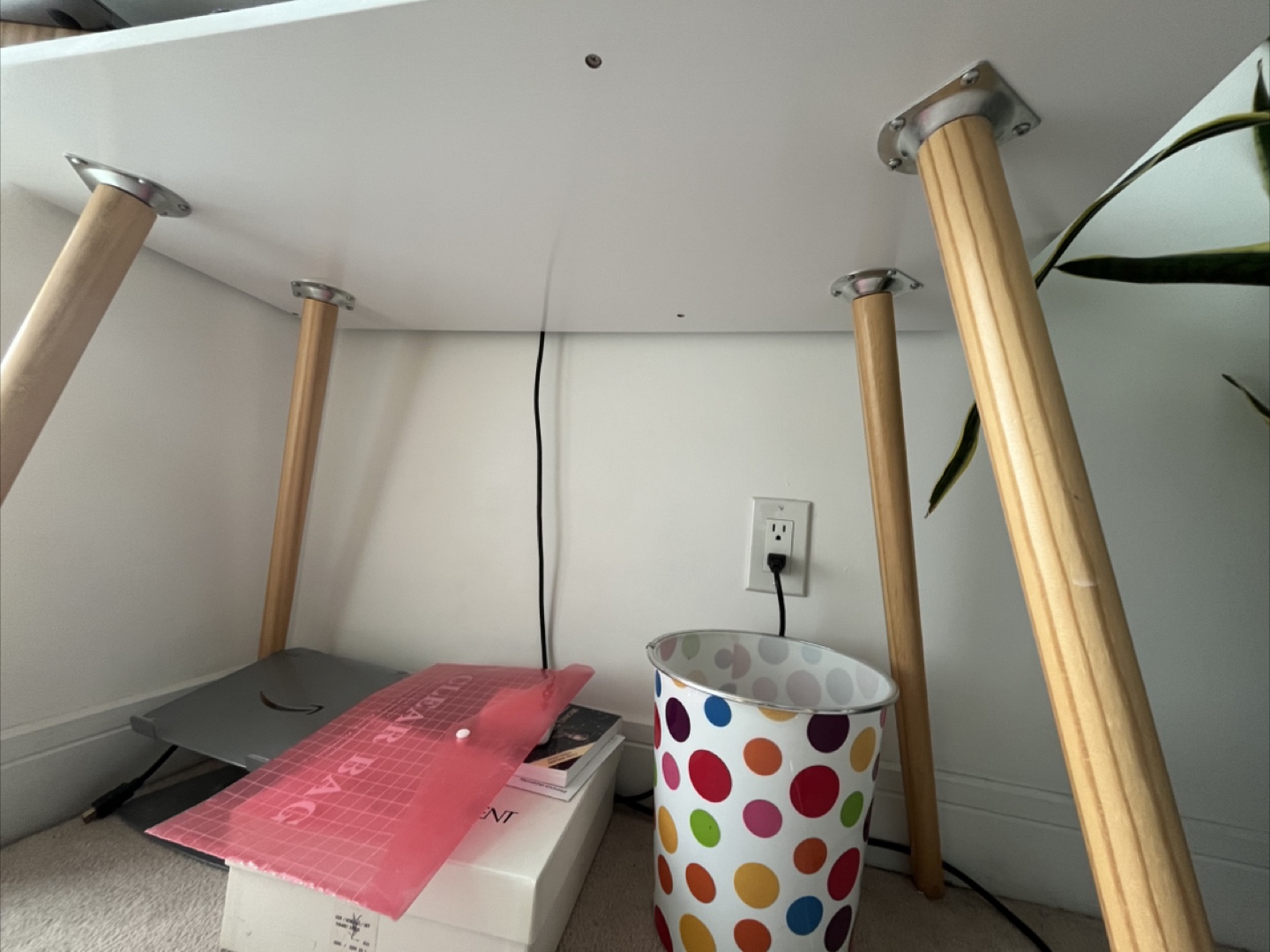 Desk+ laptop stand - photo 5