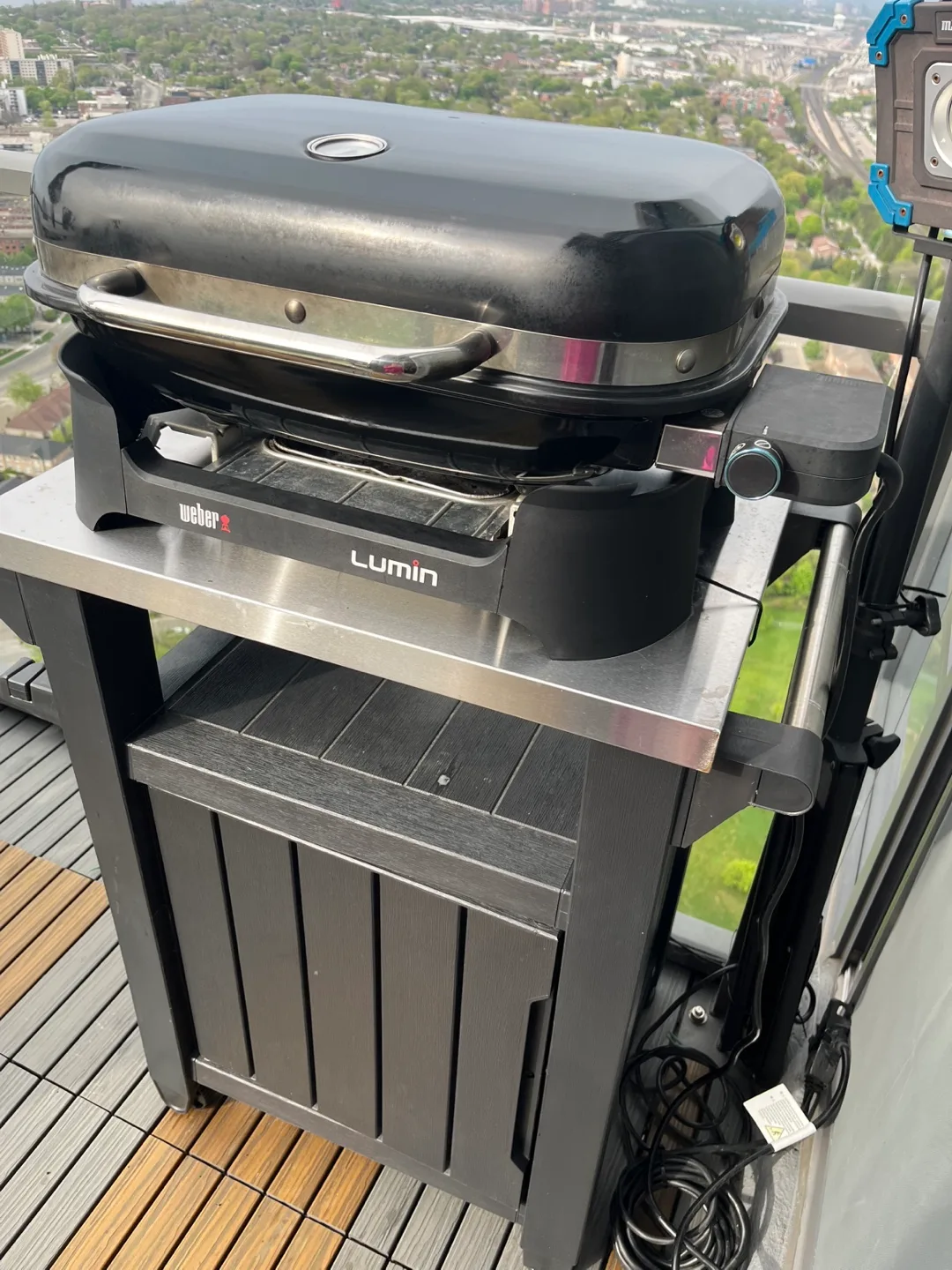 Weber Lumin 2-Burner Portable Electric BBQ in Black image indicator(3)