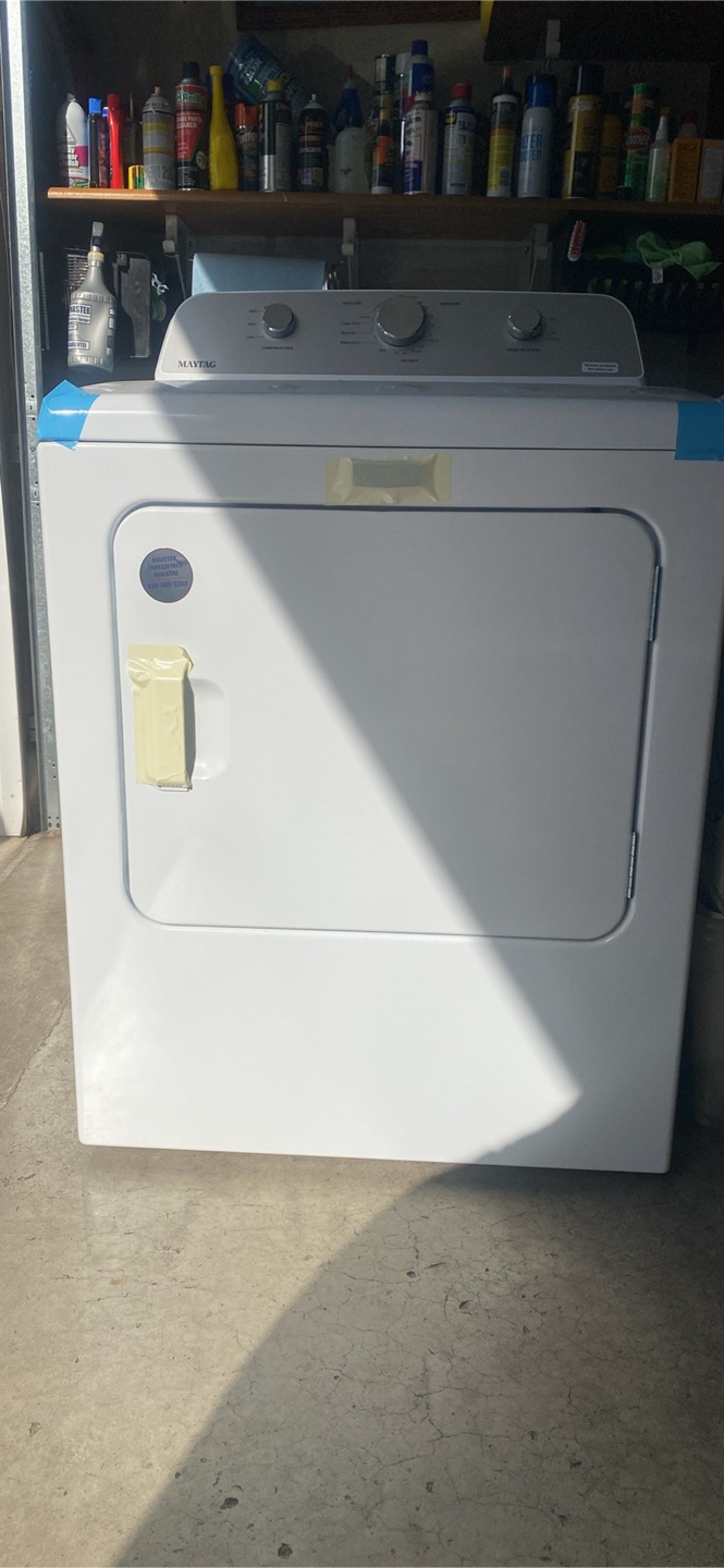 Maytag 7 cu ft White Electric Dryer - New