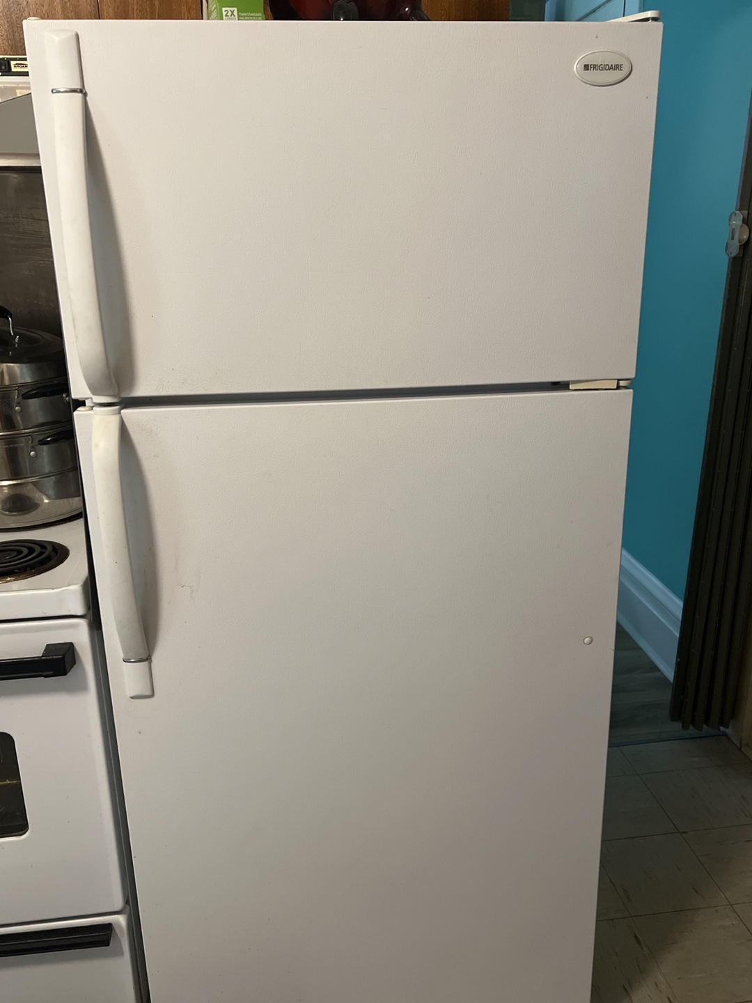 Frigidaire Top Freezer Refrigerator
