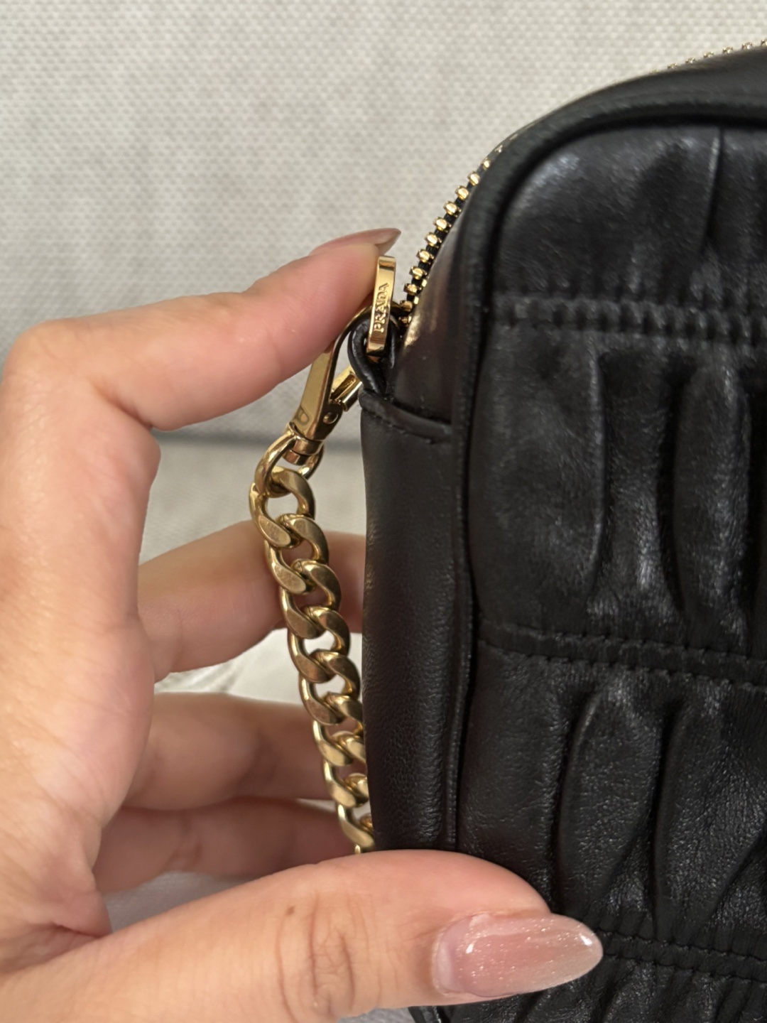 Authentic Prada Black Leather Crossbody Bag - photo 2