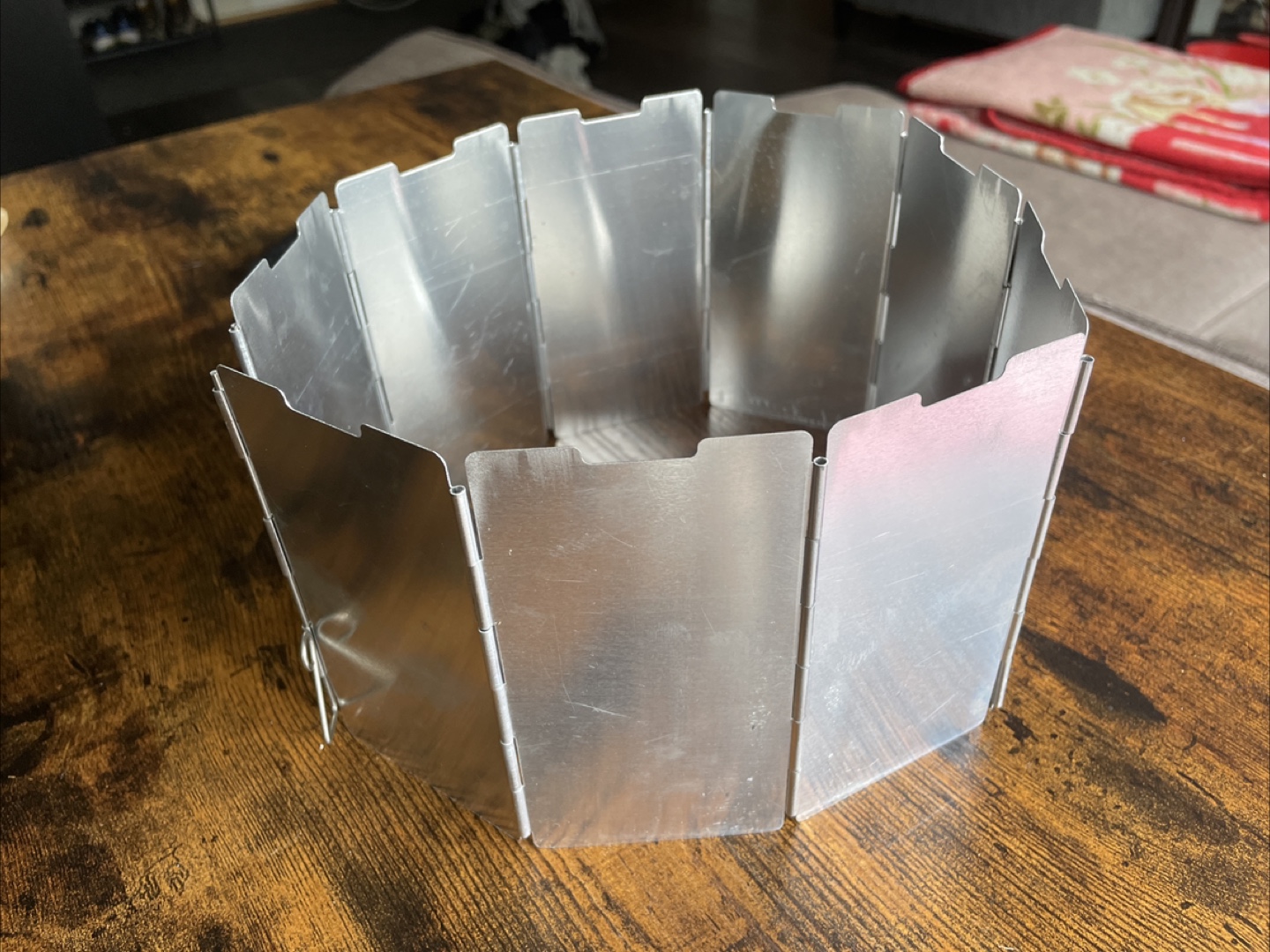 Portable Aluminum Windscreen for Camping Stove