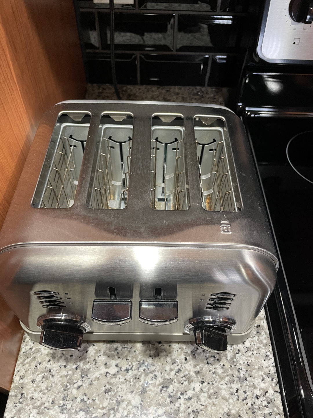 Cuisinart 4-Slice Toaster - Brushed Silver - photo 2