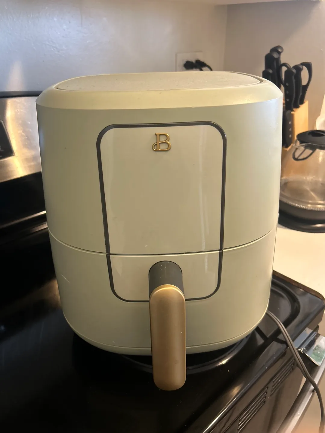 Brand New Drew Barrymore Series 6 Quart Air Fryer thumbnail