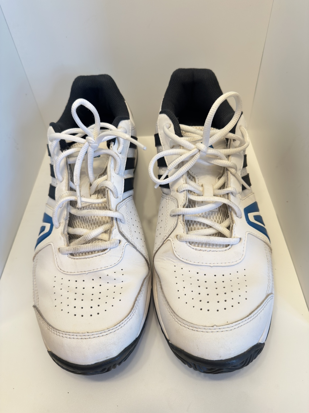 Adidas Men's White and Blue Tennis Shoes - Size 13