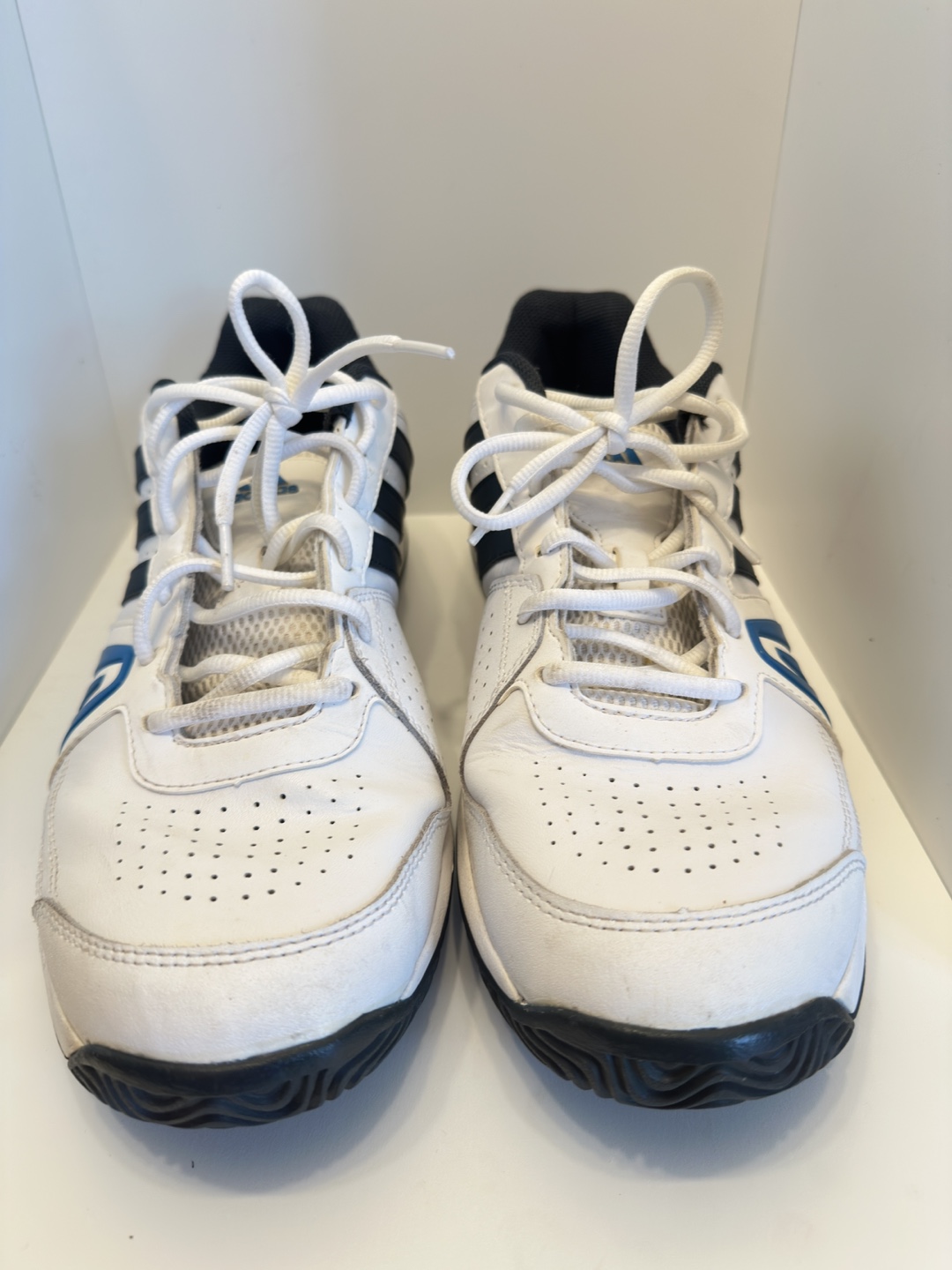 Adidas Men's White and Blue Tennis Shoes - Size 13 - photo 2