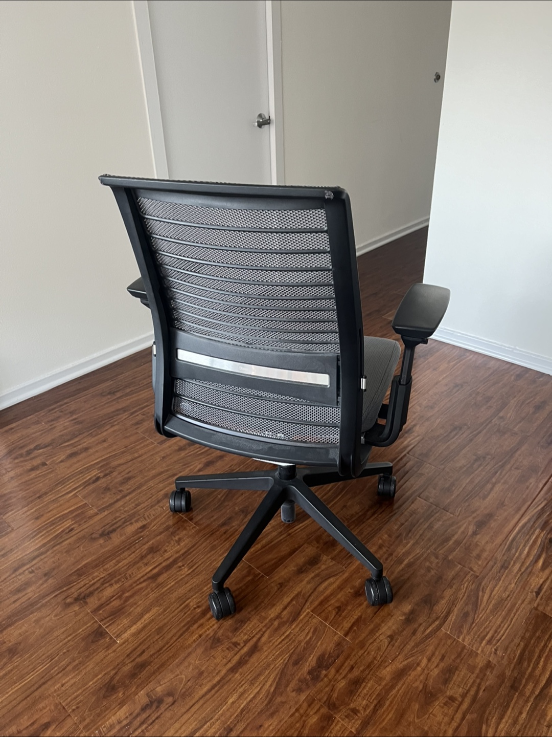 Steelcase THINK Ergonomic Chair - photo 2