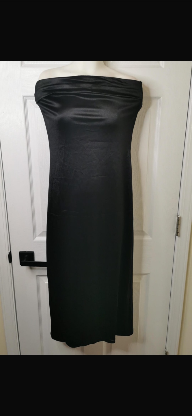 NEW! Elegant Satin Strapless Tube Low Back Maxi Dress - photo 4