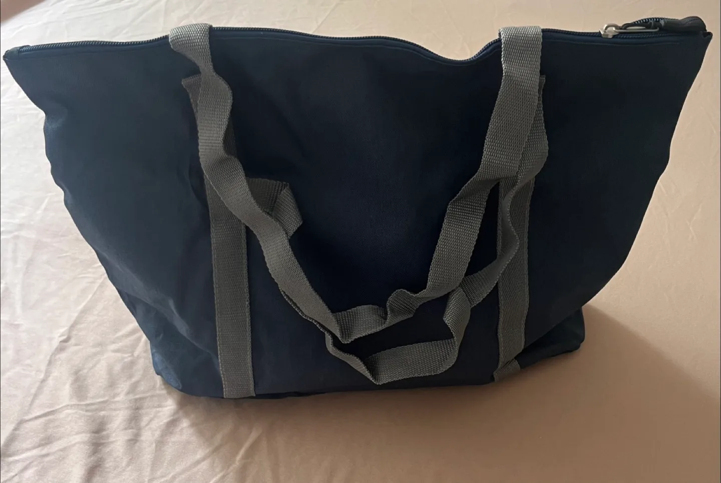 Roots Packable Tote Bag - Navy & Grey image indicator(3)