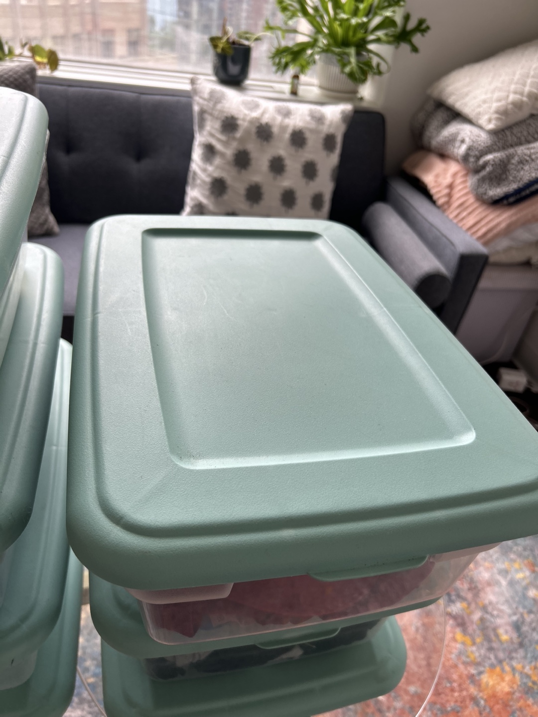 7 stackable  6-Quart Storage Containers with Lids - photo 2