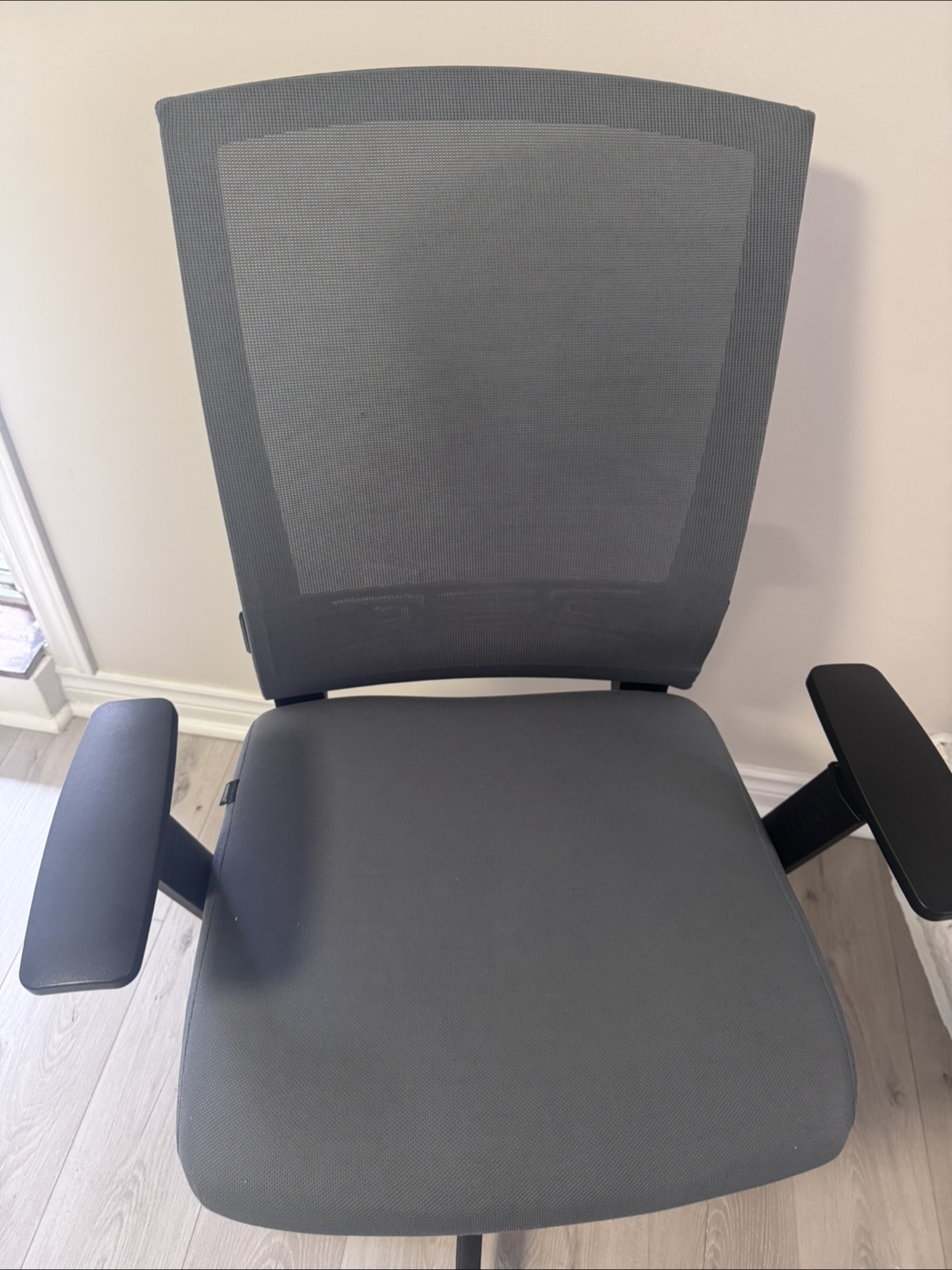 Office Chair - Mesh Back, Adjustable