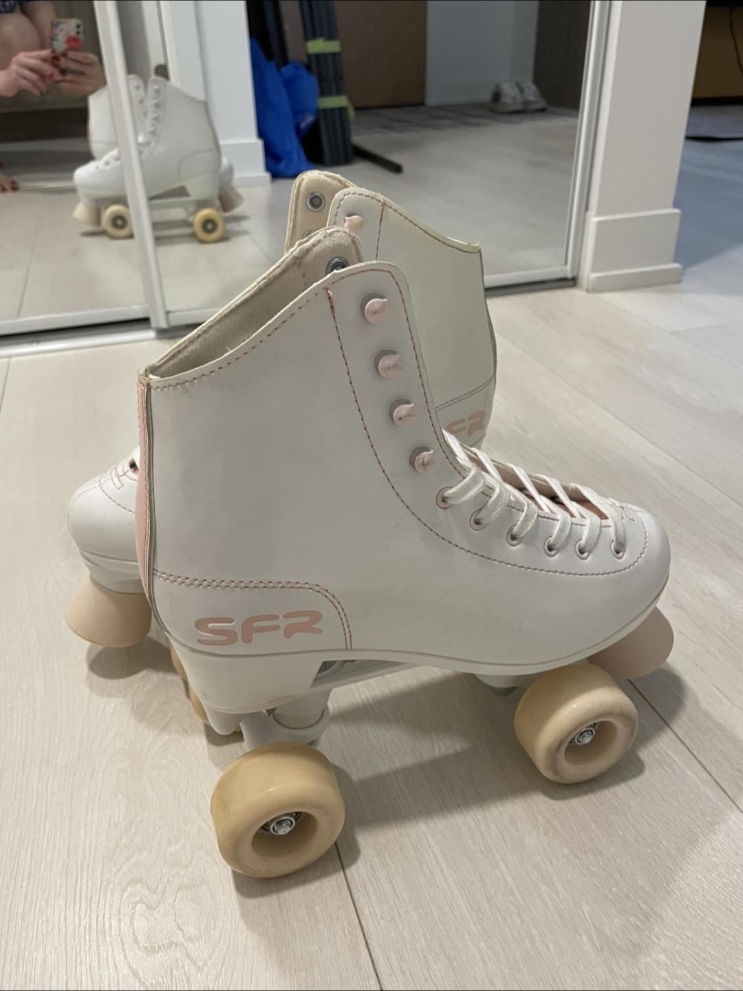 White and Pink SFR Roller Skates - photo 4