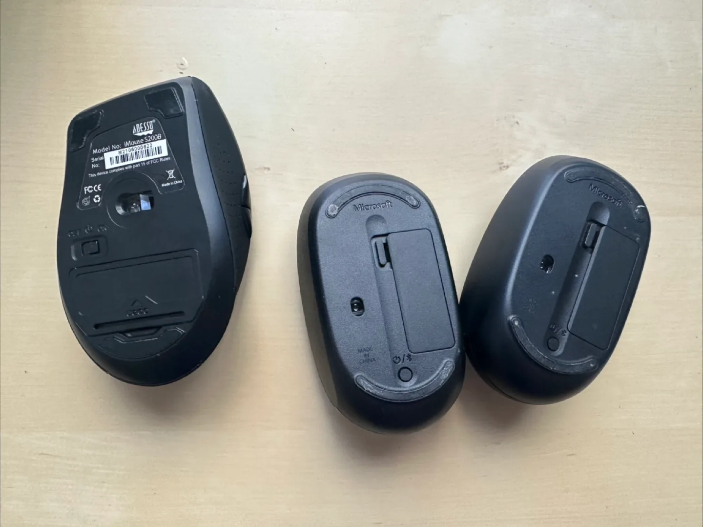 Wireless Mouse - Bundle of Three image indicator(2)