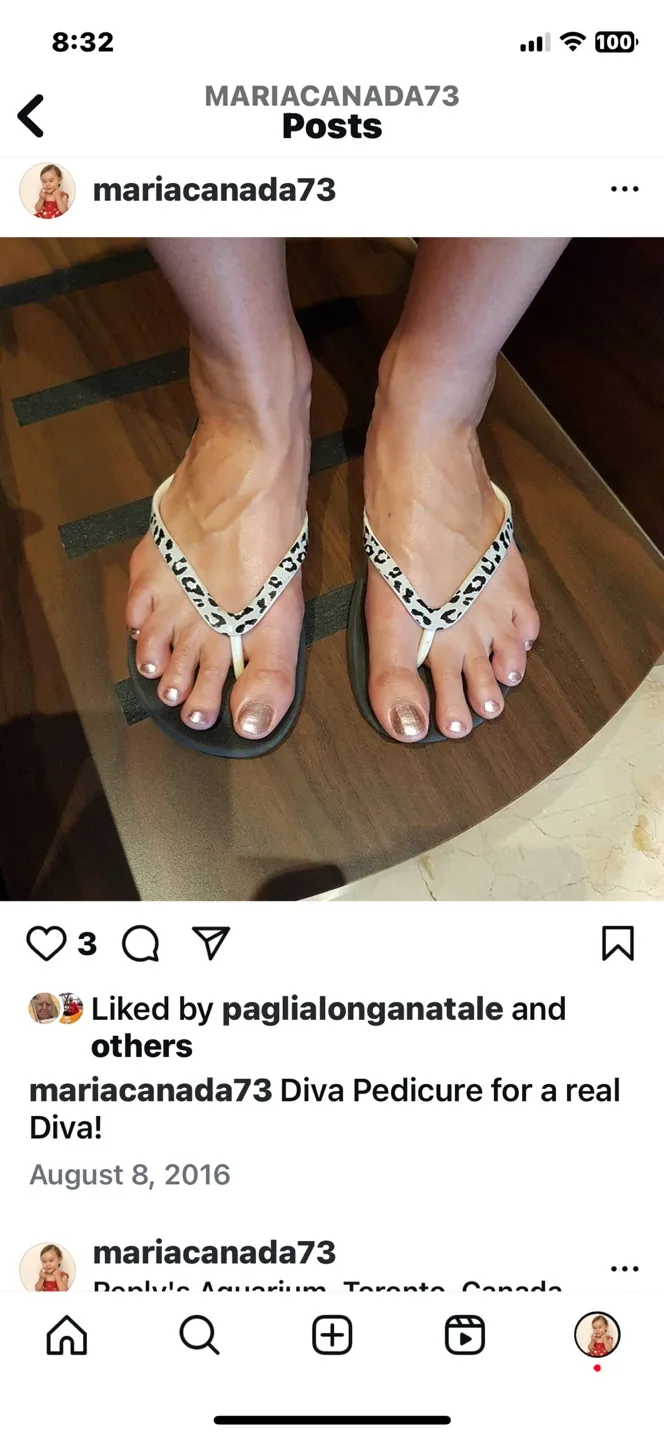 Manicure and pedicure specials image indicator(4)