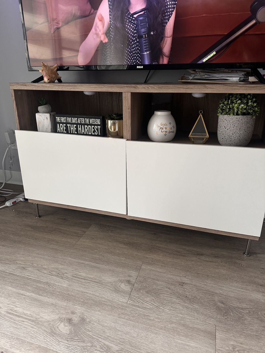 Tv stand 55” - photo 2