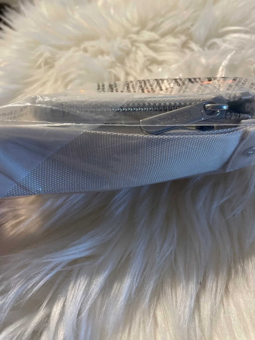 NEW Lululemon Dual Pouch Wristlet Irisdecent image indicator(5)