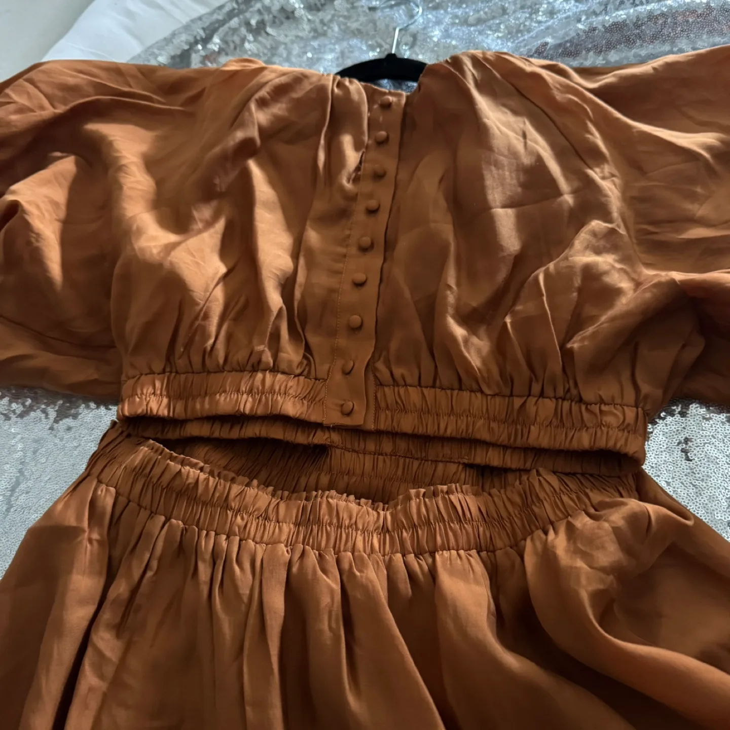 Jl Luxe Mayra dress in orange image indicator(5)