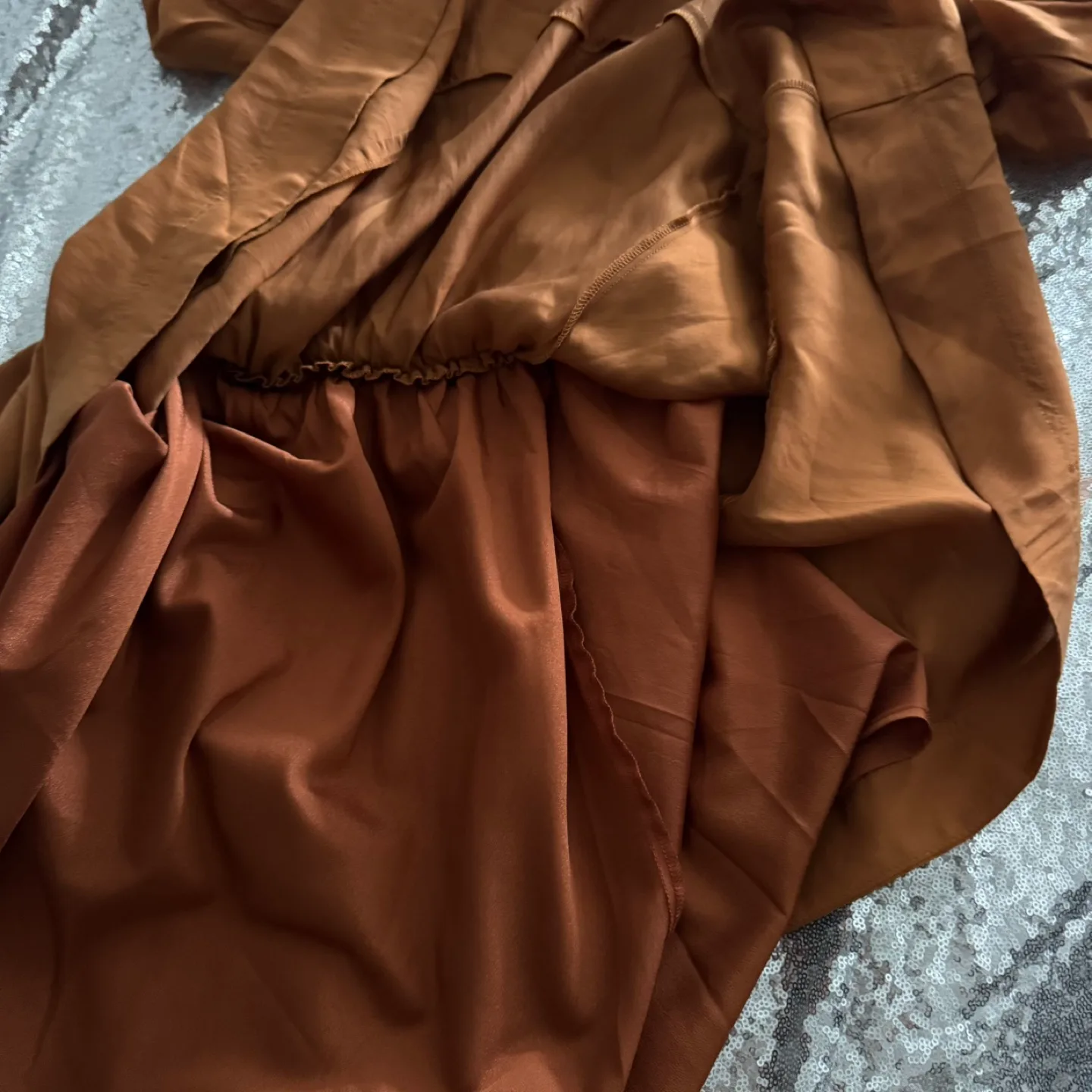 Jl Luxe Mayra dress in orange image indicator(6)