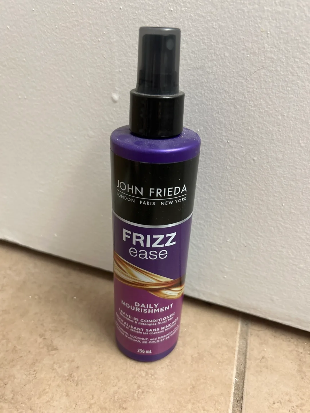 John Frieda Frizz Ease Daily Nourishment Leave-In Conditioner thumbnail