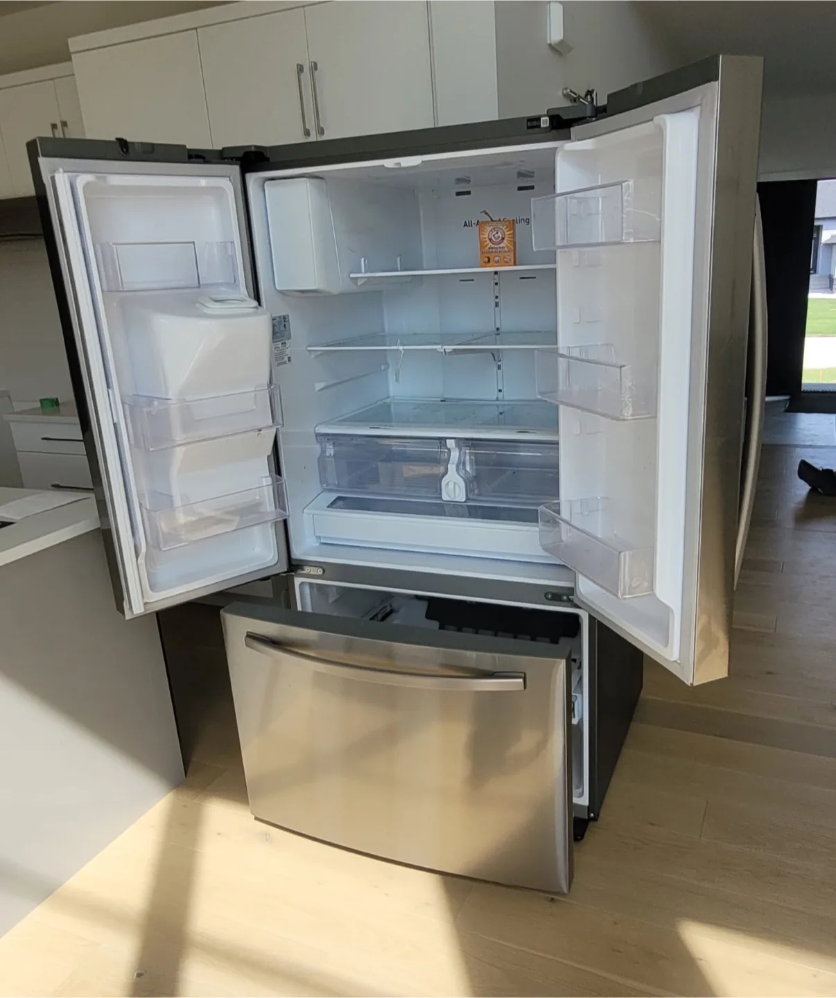 Samsung French Door Refrigerator - Stainless Steel image indicator(2)