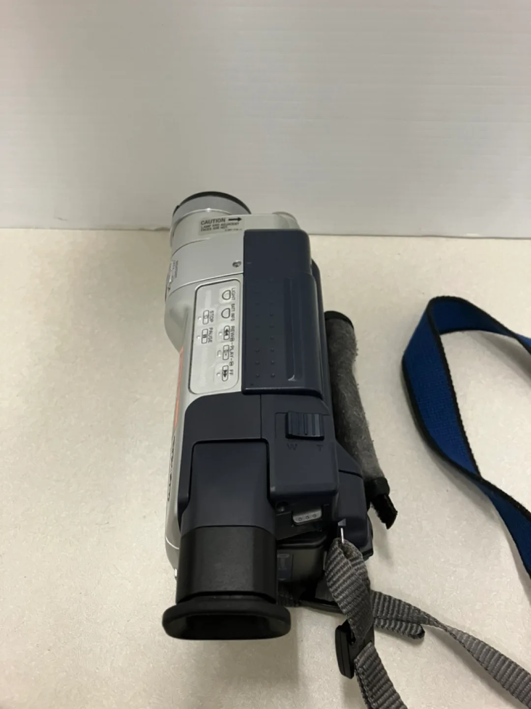 Sony Handycam CCD-TRV318 Video Hi-8 Camcorder image indicator(5)