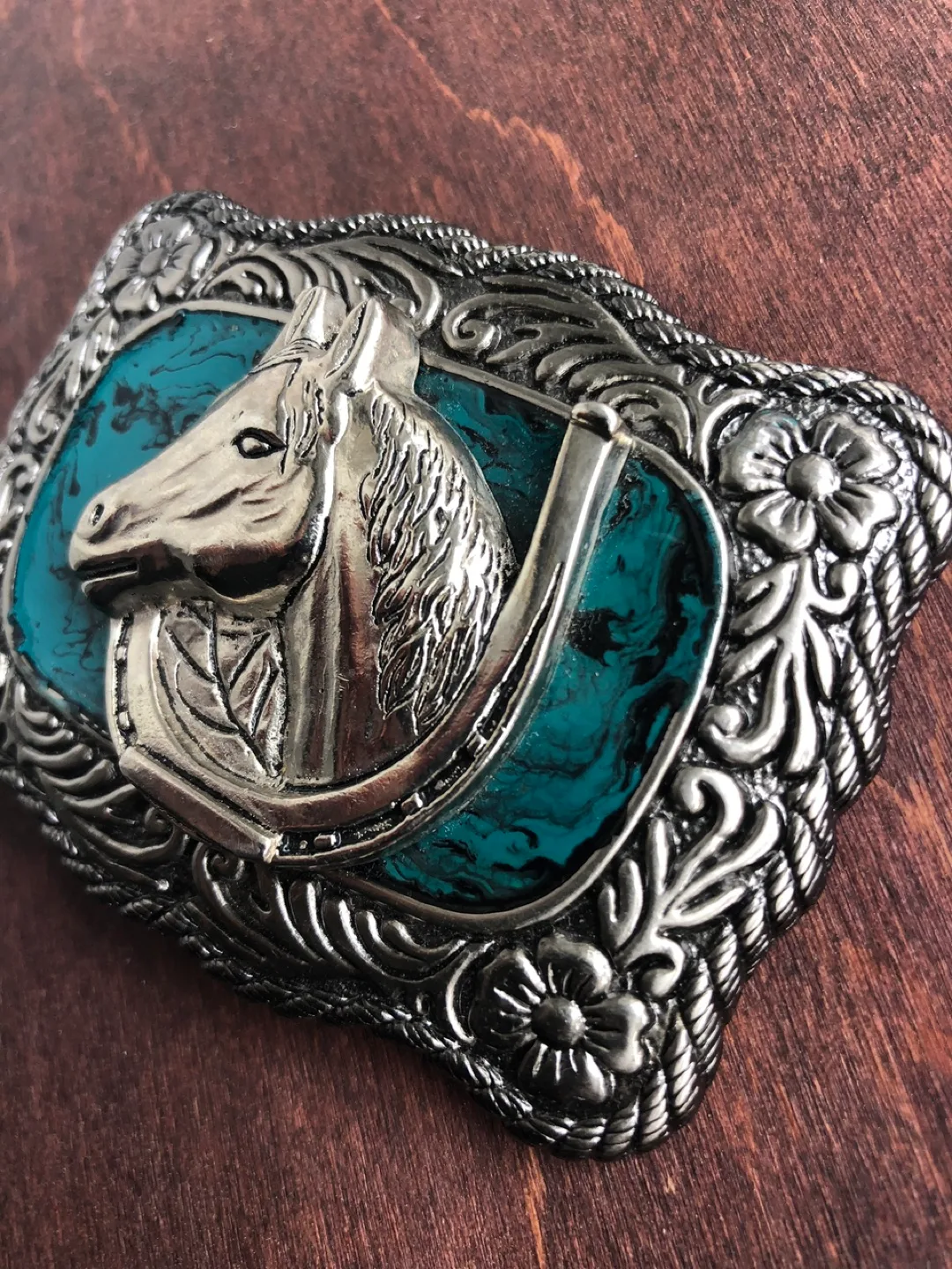 Vintage Silver Tone Horse Head Belt Buckle image indicator(4)
