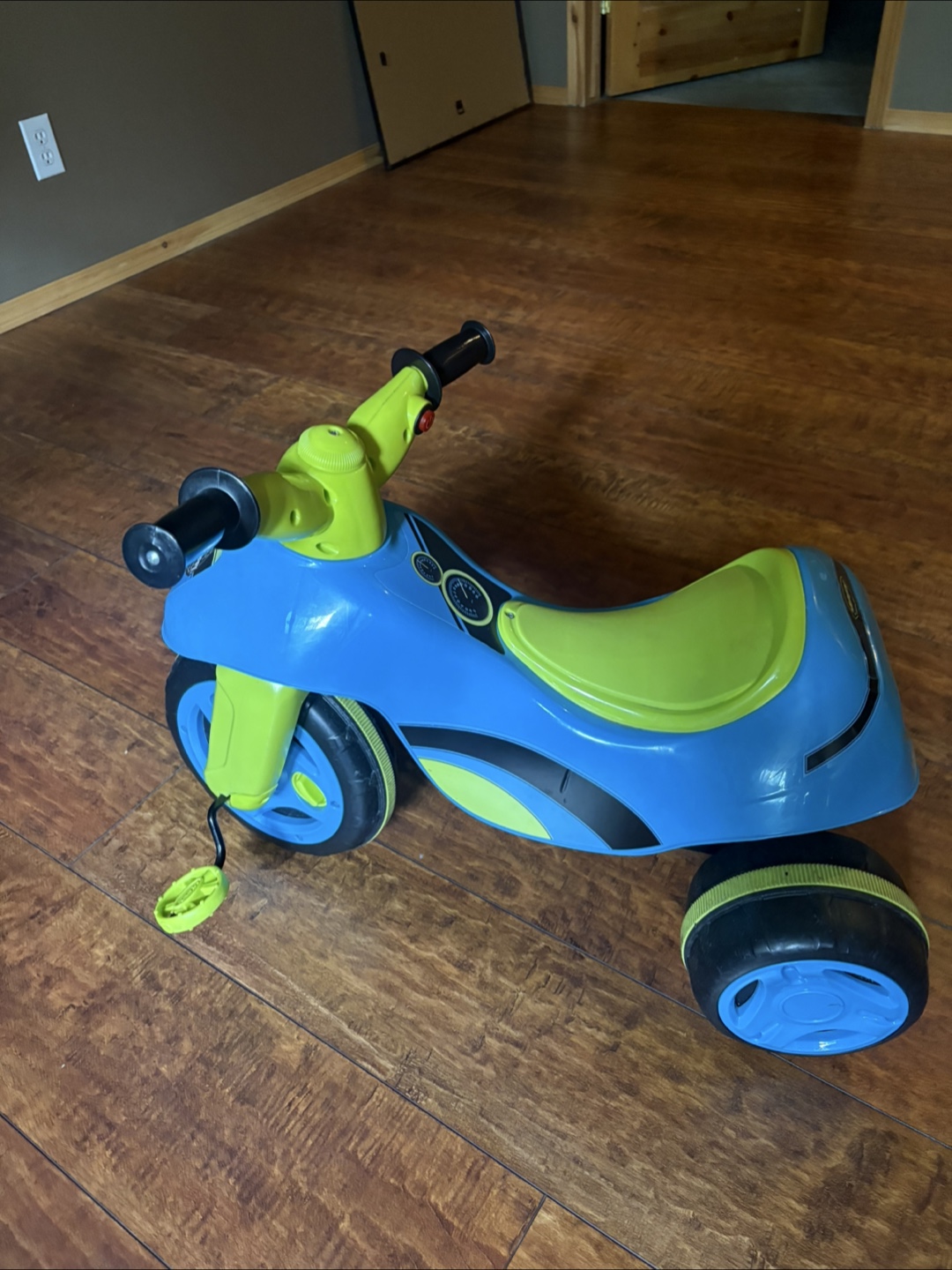 Huffy Green and Blue Toddler Tricycle