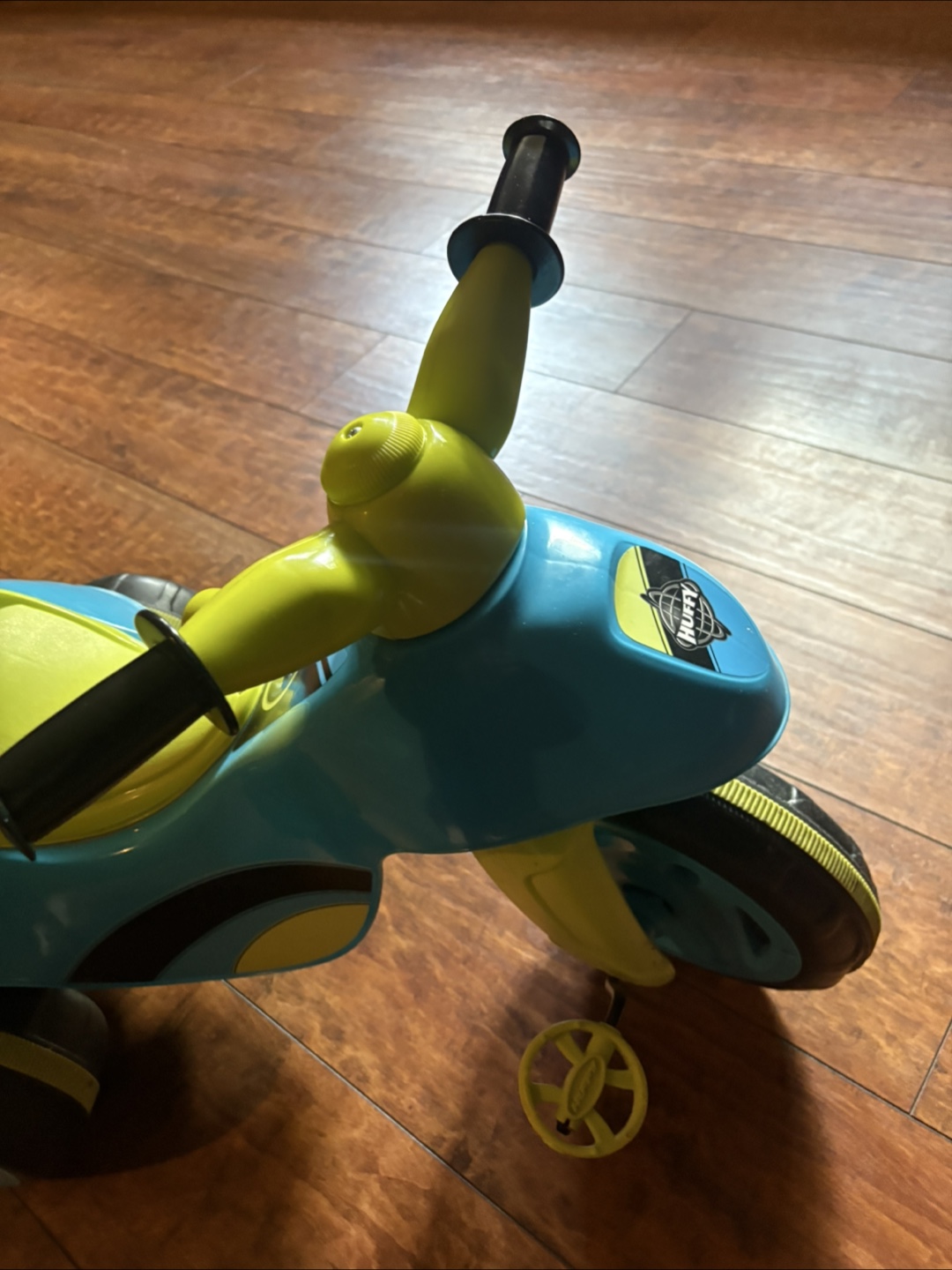 Huffy Green and Blue Toddler Tricycle - photo 3