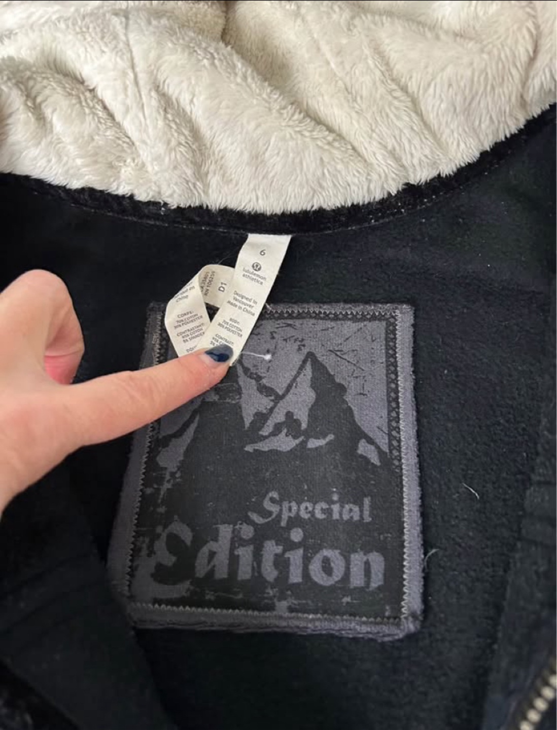 Lululemon special addition hoodie - photo 3