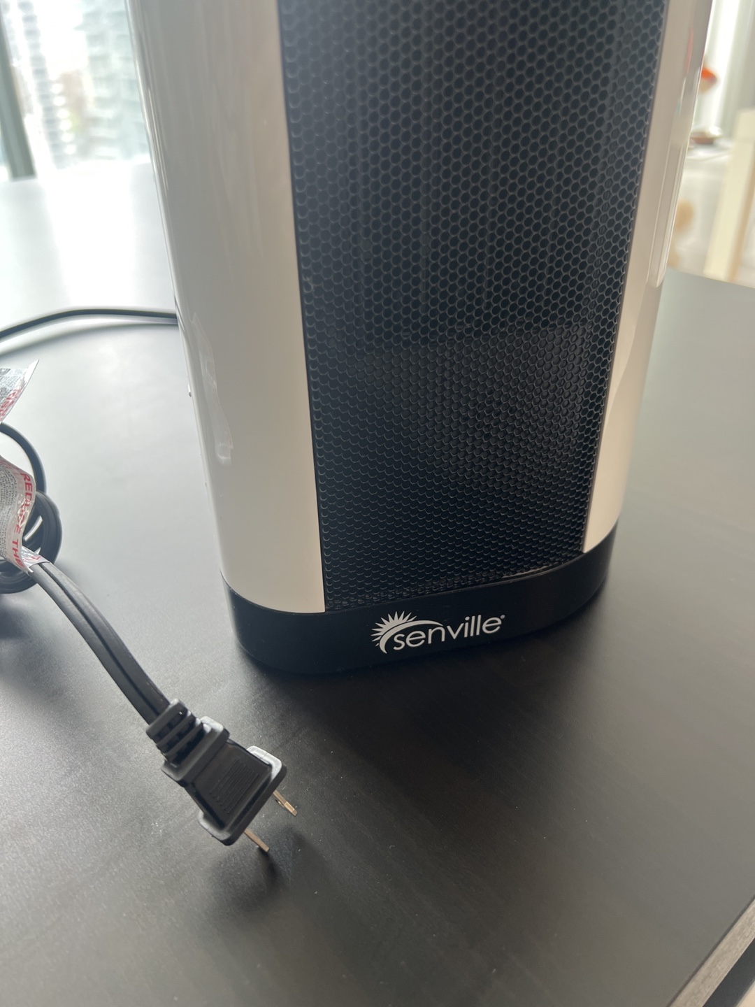 Senville 1500W Space Heater - Excellent Condition - photo 4